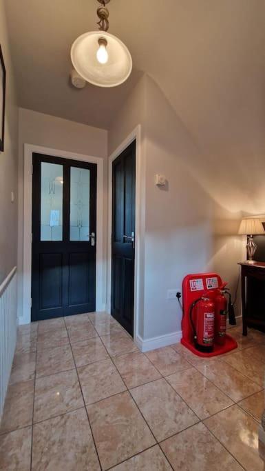 Вилла Westland Retreat - Magherafelt - Mid Ulster - Nitb Approved Экстерьер фото